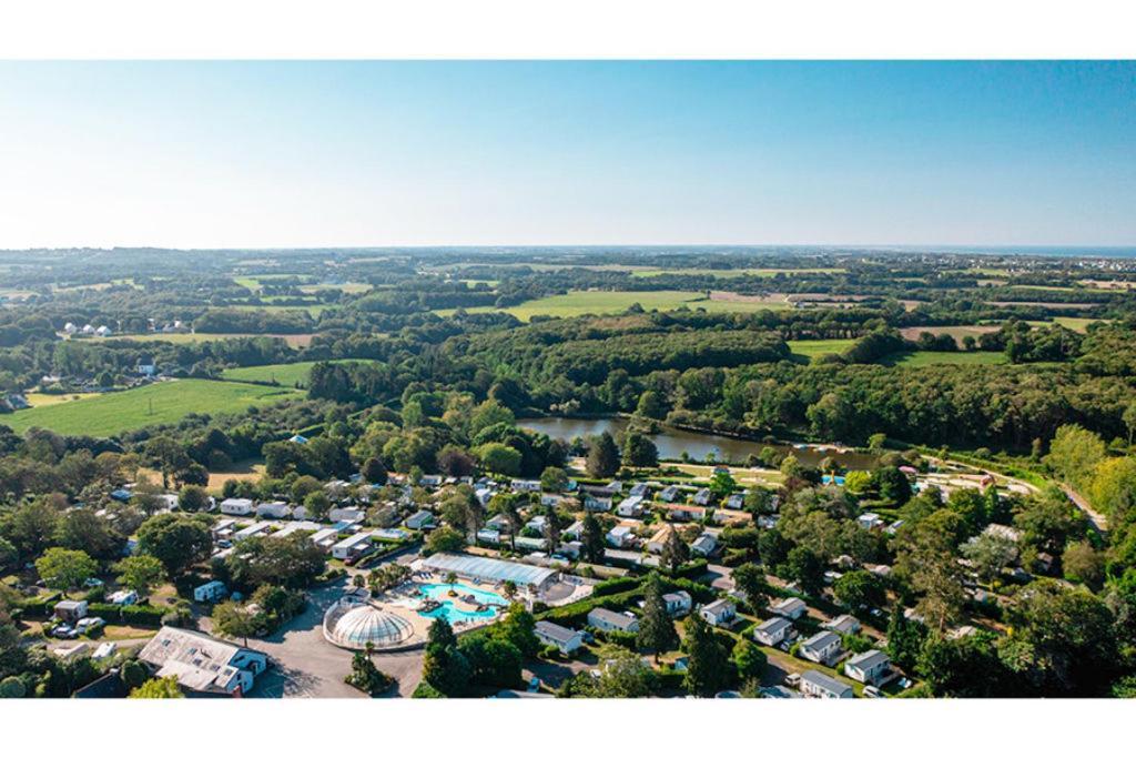 Holiday home Camping Landudec *